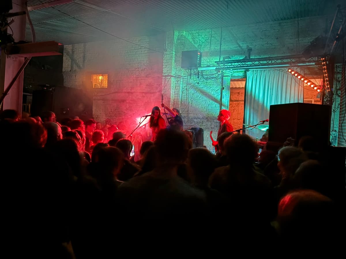 Man / Woman / Chainsaw