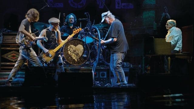 Neil Young- Official Ticket and Hotel Bundls