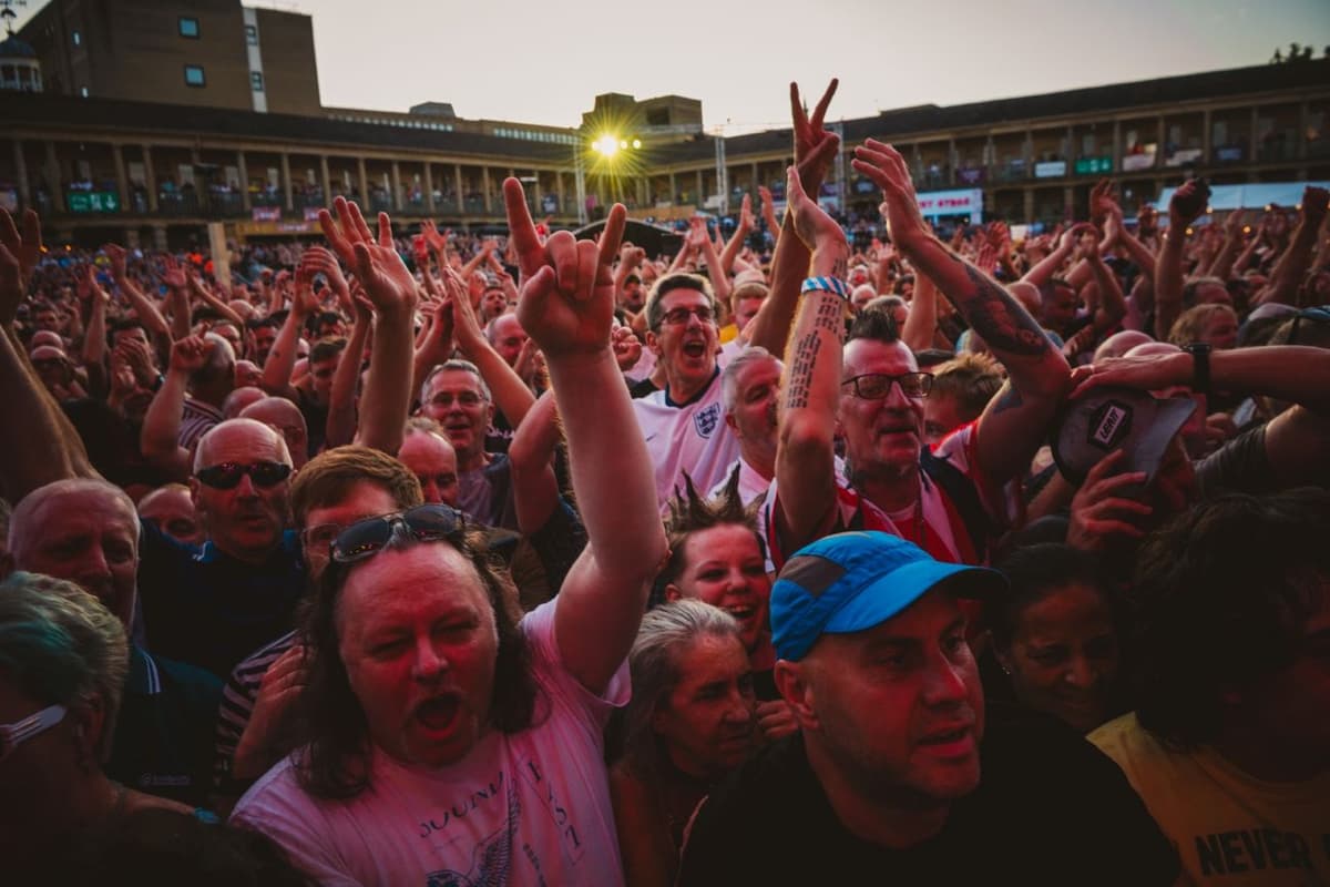 Sex Pistols - Live - The Piece Hall Halifax - 11th July 2026