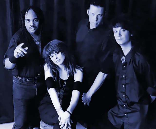 Interview with the Washington DC band - Strange Boutique